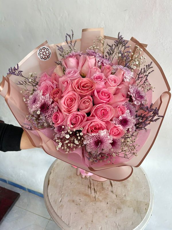 Ramo con 30 rosas rosadas