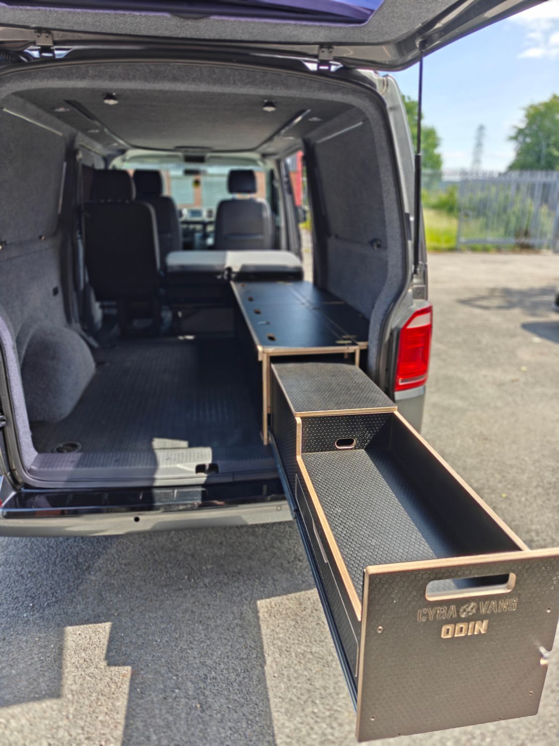 ODIN SINGLE - Camper/Van Storage Cabinet / Drawers