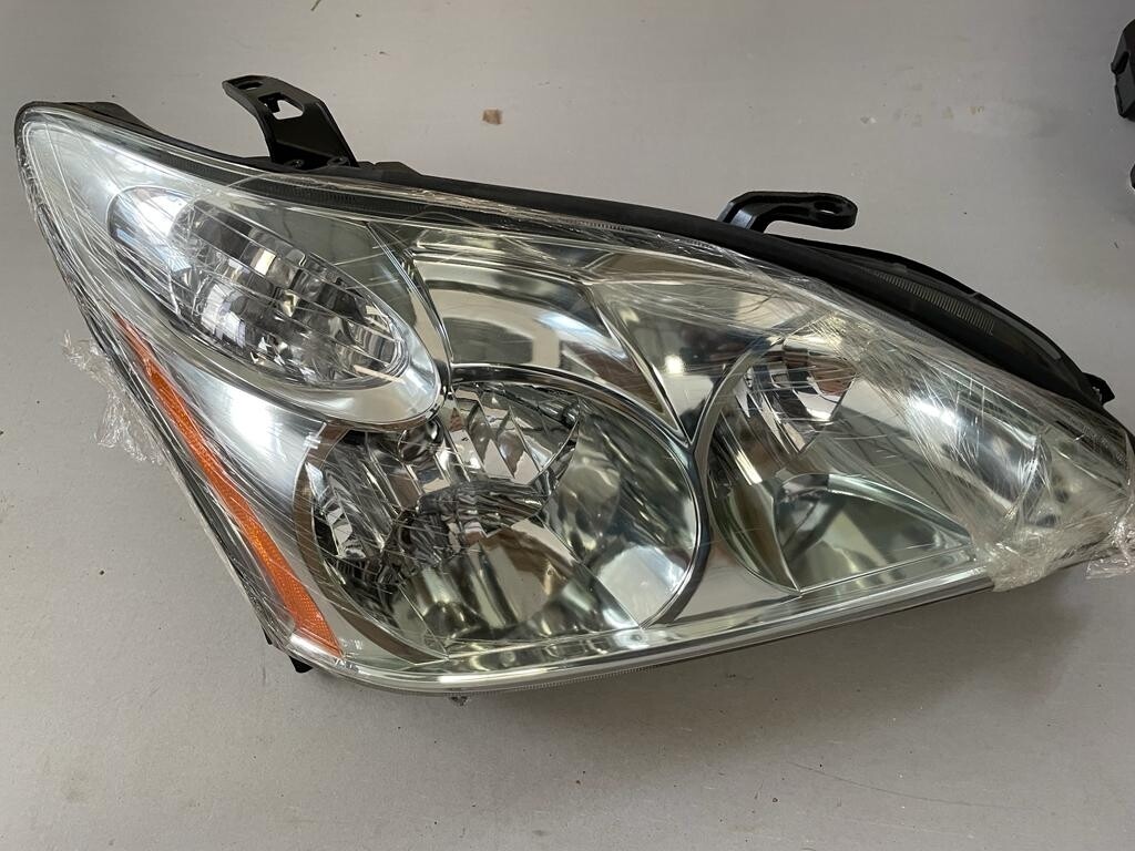 Toyota harrier headlights