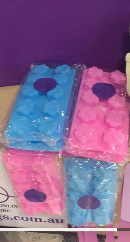 Paw Print Silicone Pet Treat Moulds