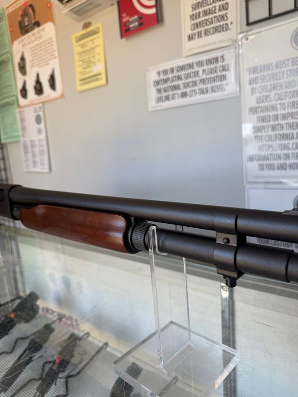 REMINGTON 870 12 GAUGE SHOTGUN