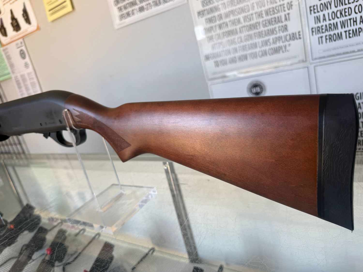 REMINGTON 870 12 GAUGE SHOTGUN