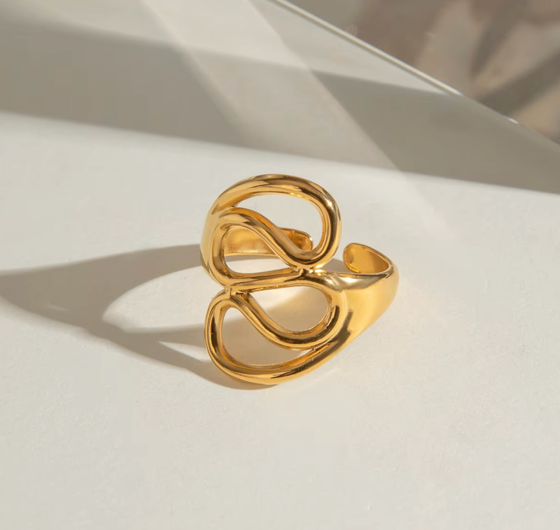 Waterproof Chunky Spiral Cynthia Ring