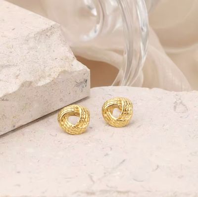 Waterproof Textured Snake Sammy Studs