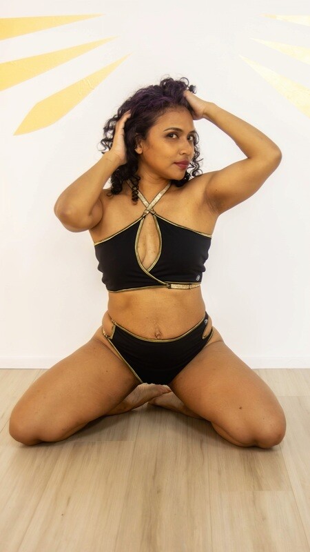 Marshmallow Black Orchid - Top