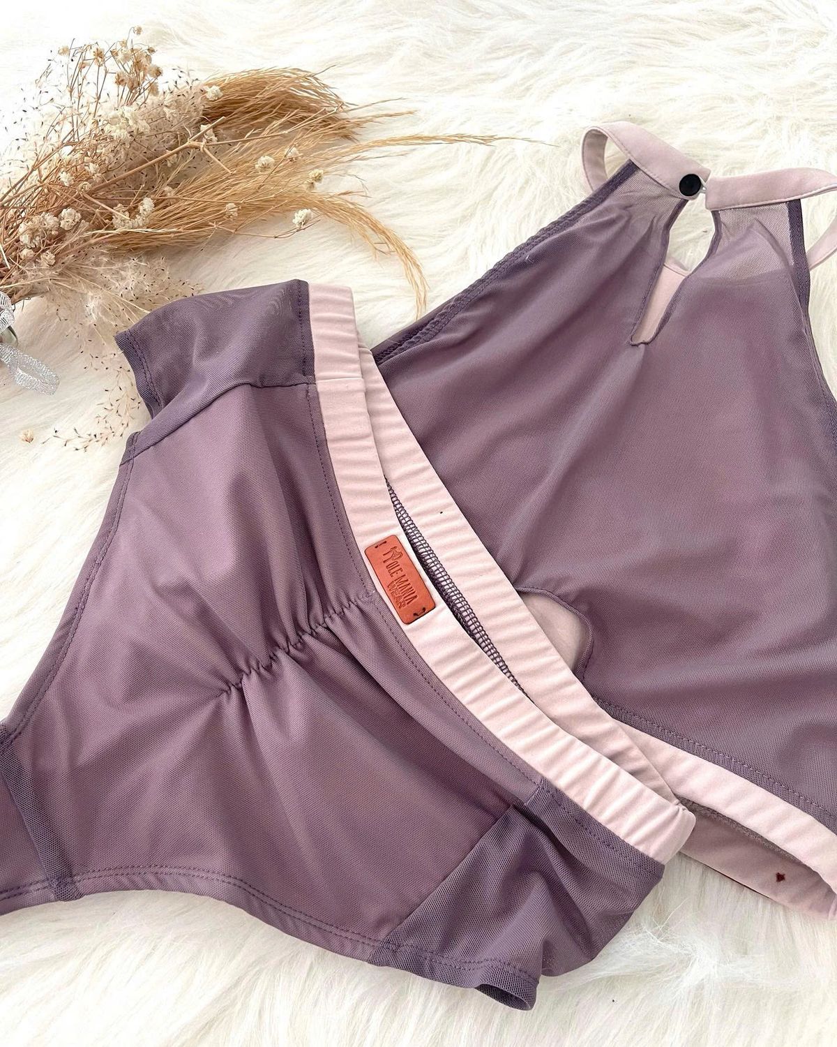 Libra - Mauve Top