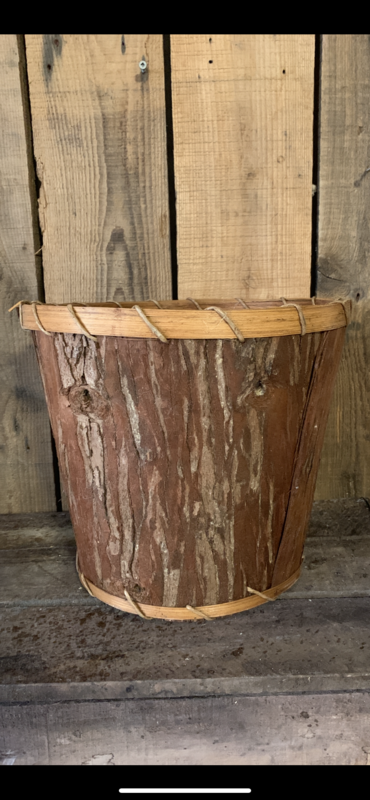 Bark pot cover