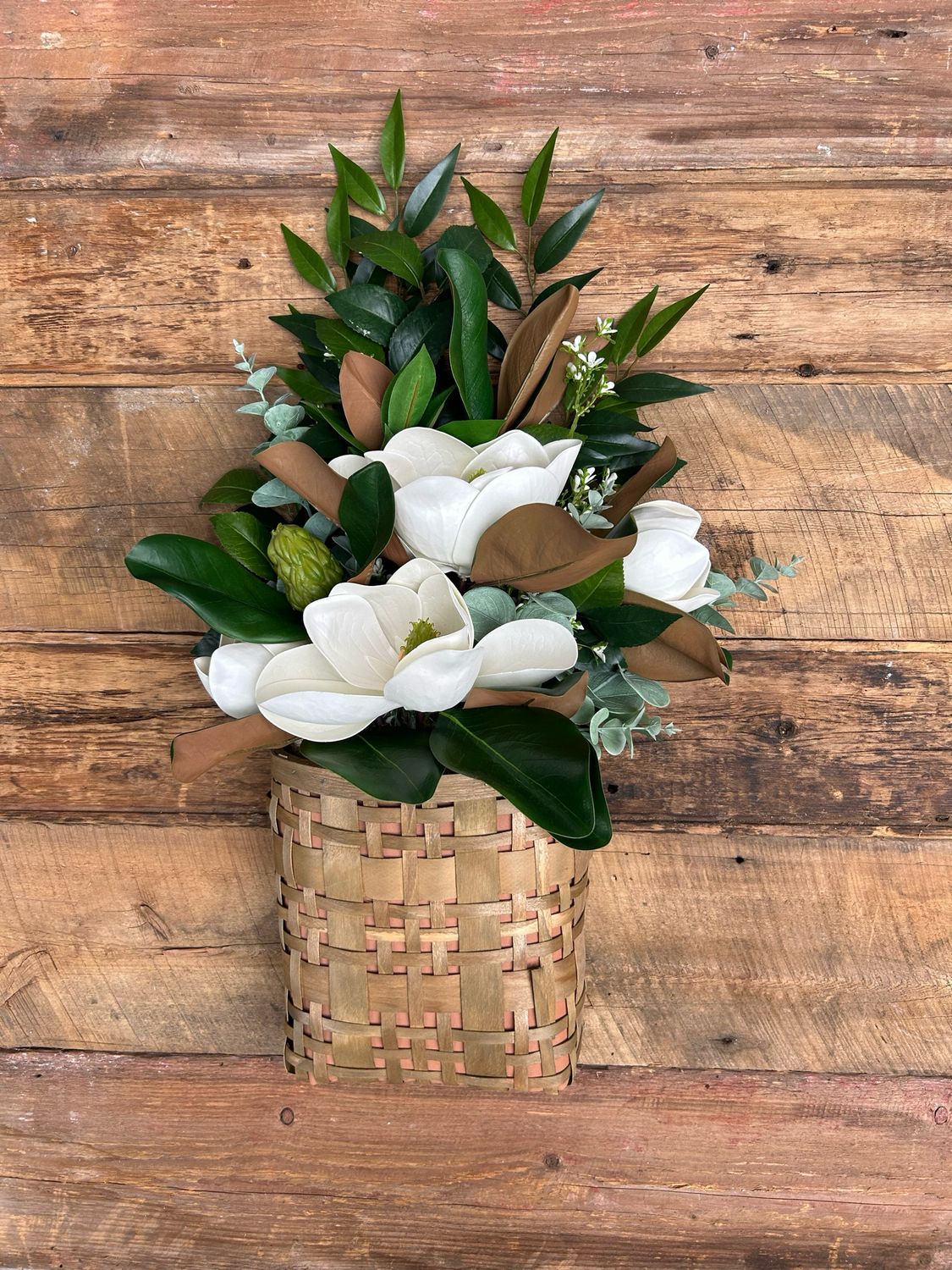 Panier de porte fleurs de magnolia 