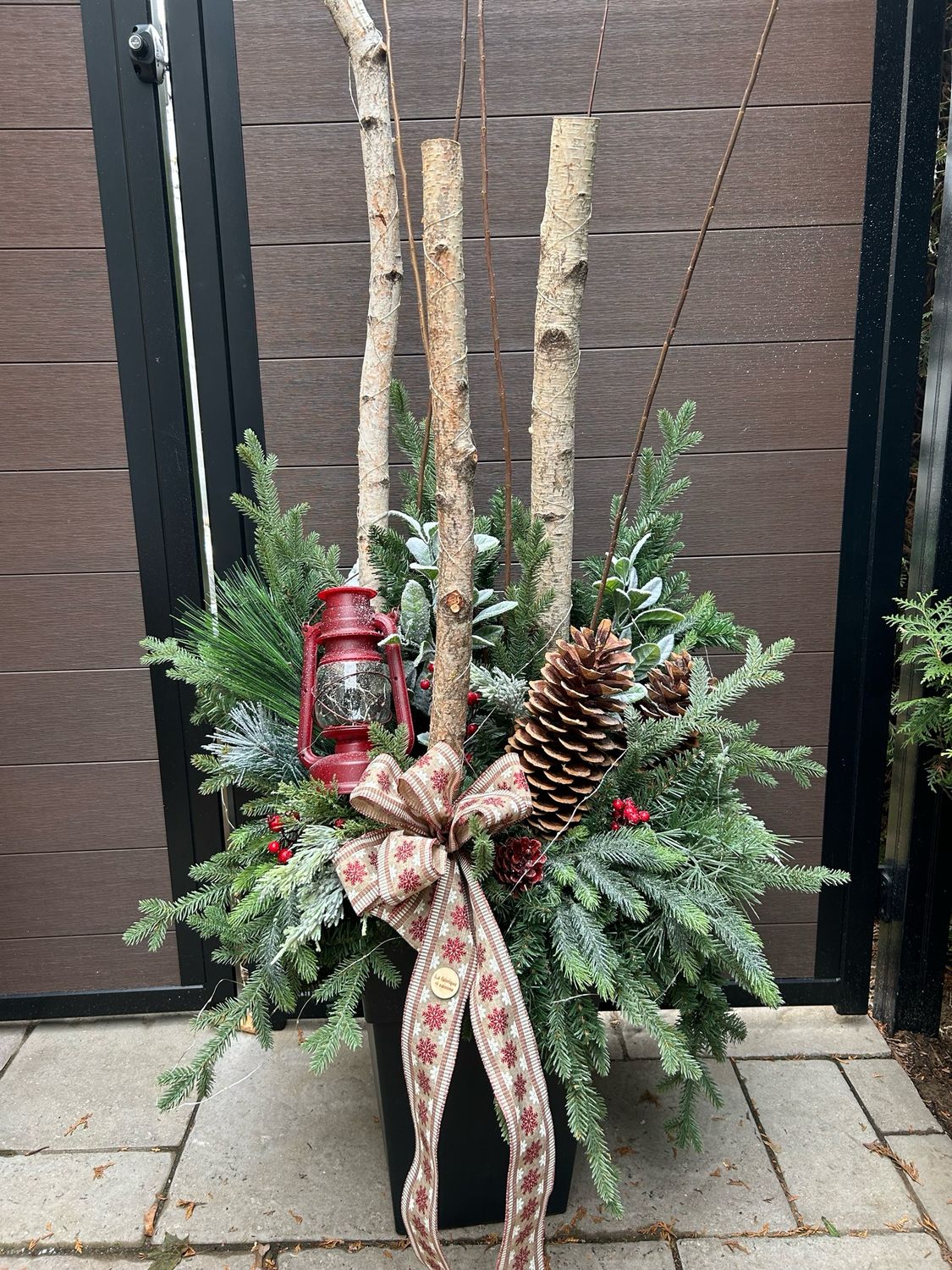 Bouquet Noël / hiver 60 pouces avec lanterne 