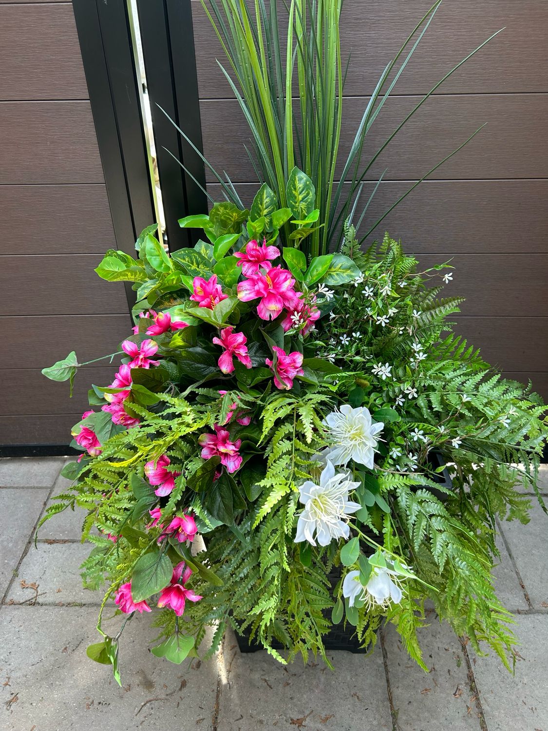 Jardinière / pot extérieur fleurs d’azalée artificielles