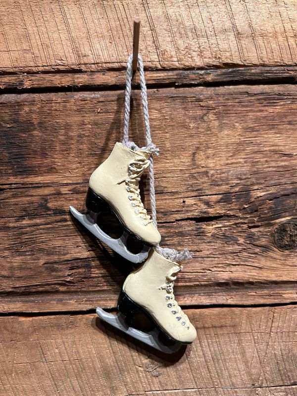 Ornements patins à glace blancs vintage 