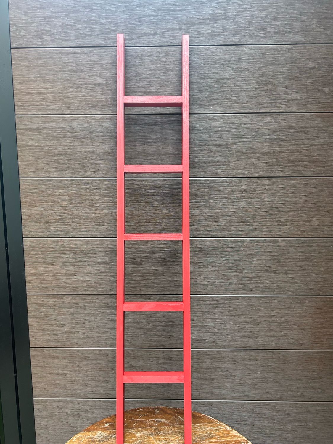 Échelle en bois rouge de 36 pouces 