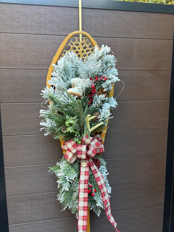 🎄 Raquette de Noël décorative 42 po x 12 po avec lumières programmables – Style rustique hivernal