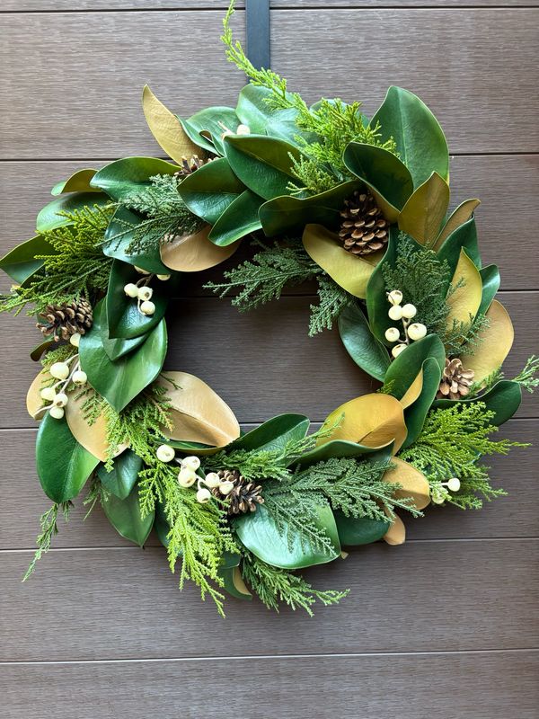 Couronne de magnolia et verdure artificielle – Décoration murale ou de porte 🍃