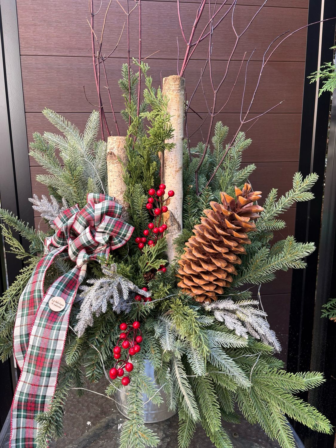 🎁 Arrangement de Noël fait main 45 pouces – Décoration rustique lumineuse pour l’hiver