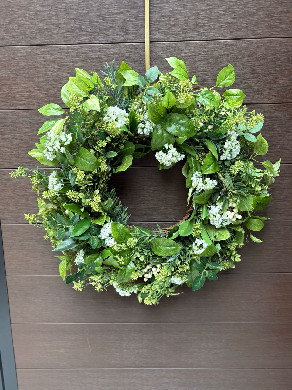 Couronne florale verte et blanche 25 pouces | Couronne naturelle pour porte d’entrée