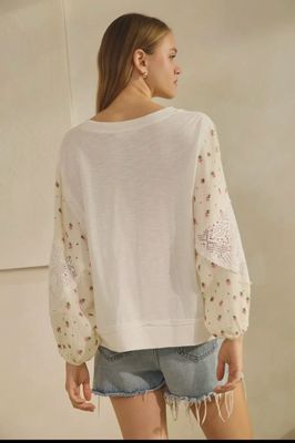 Plus Relaxed V-Neck