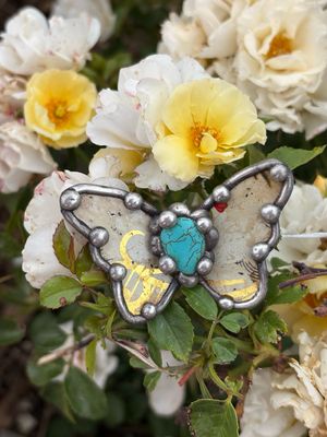 Butterflying Ring