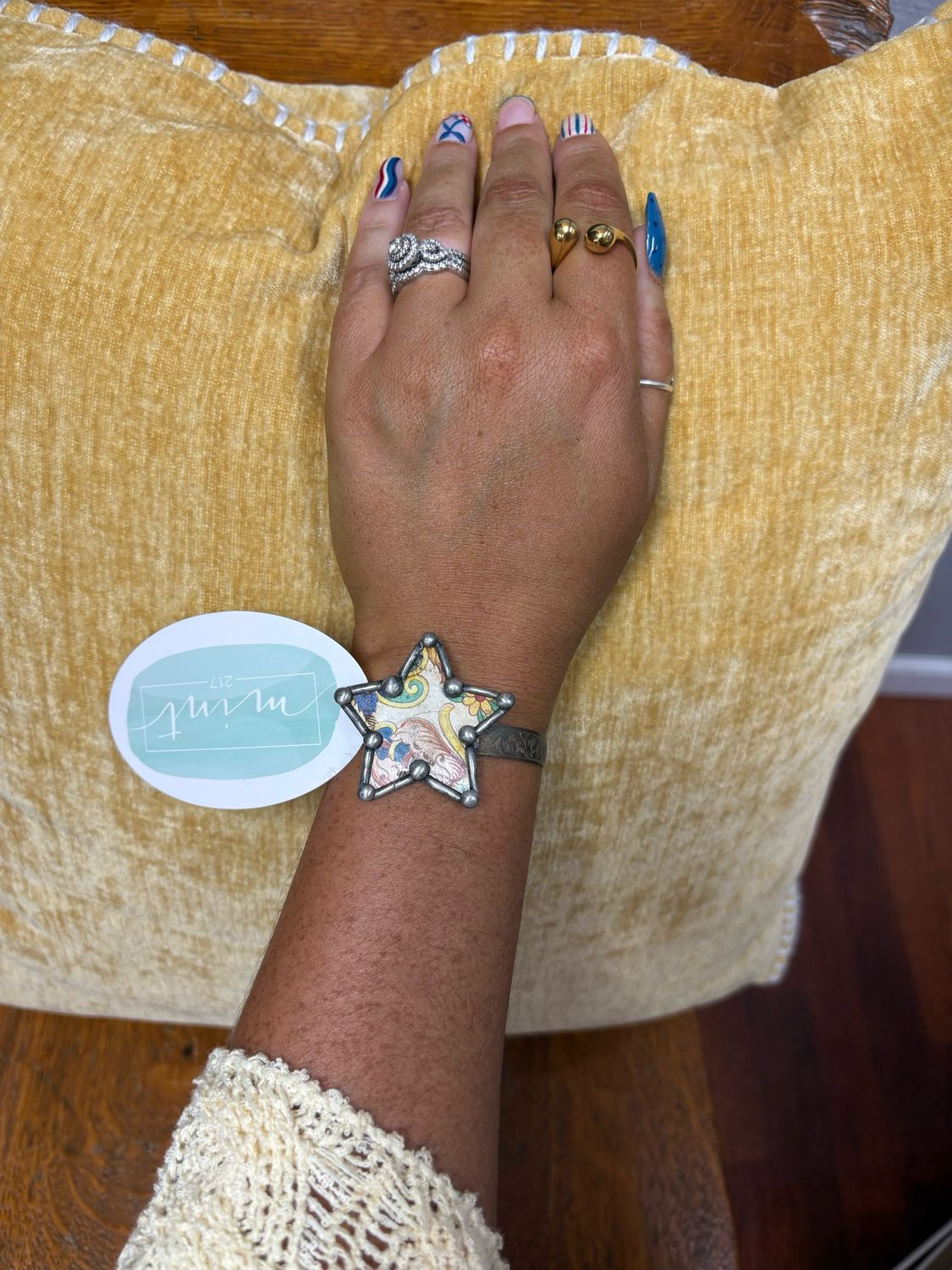Superstar Cuff