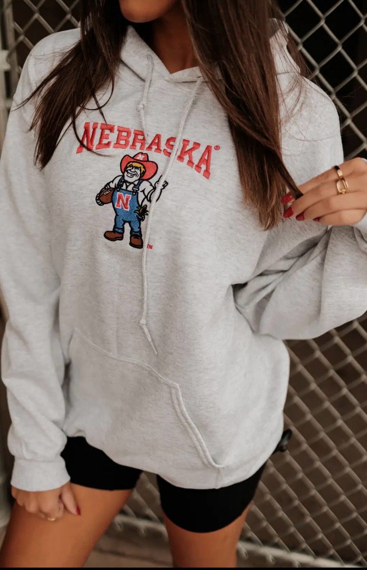 Nebraska Herbie Emb. Grey Hoodie