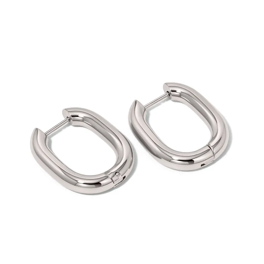 Flirty Oval Hoop Earring - S