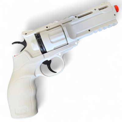 Used Limited Edition Elite Force H8R Revolver in White | Pre-Owned