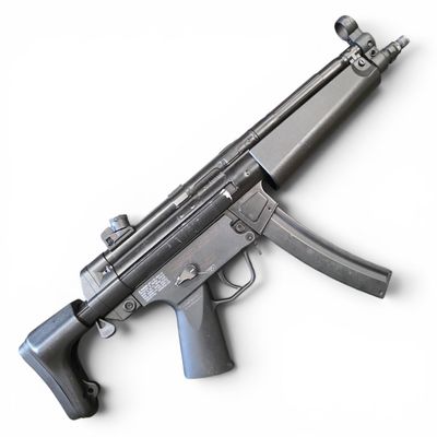 Used Elite Foce HK MP5 w/ 6 Magazines