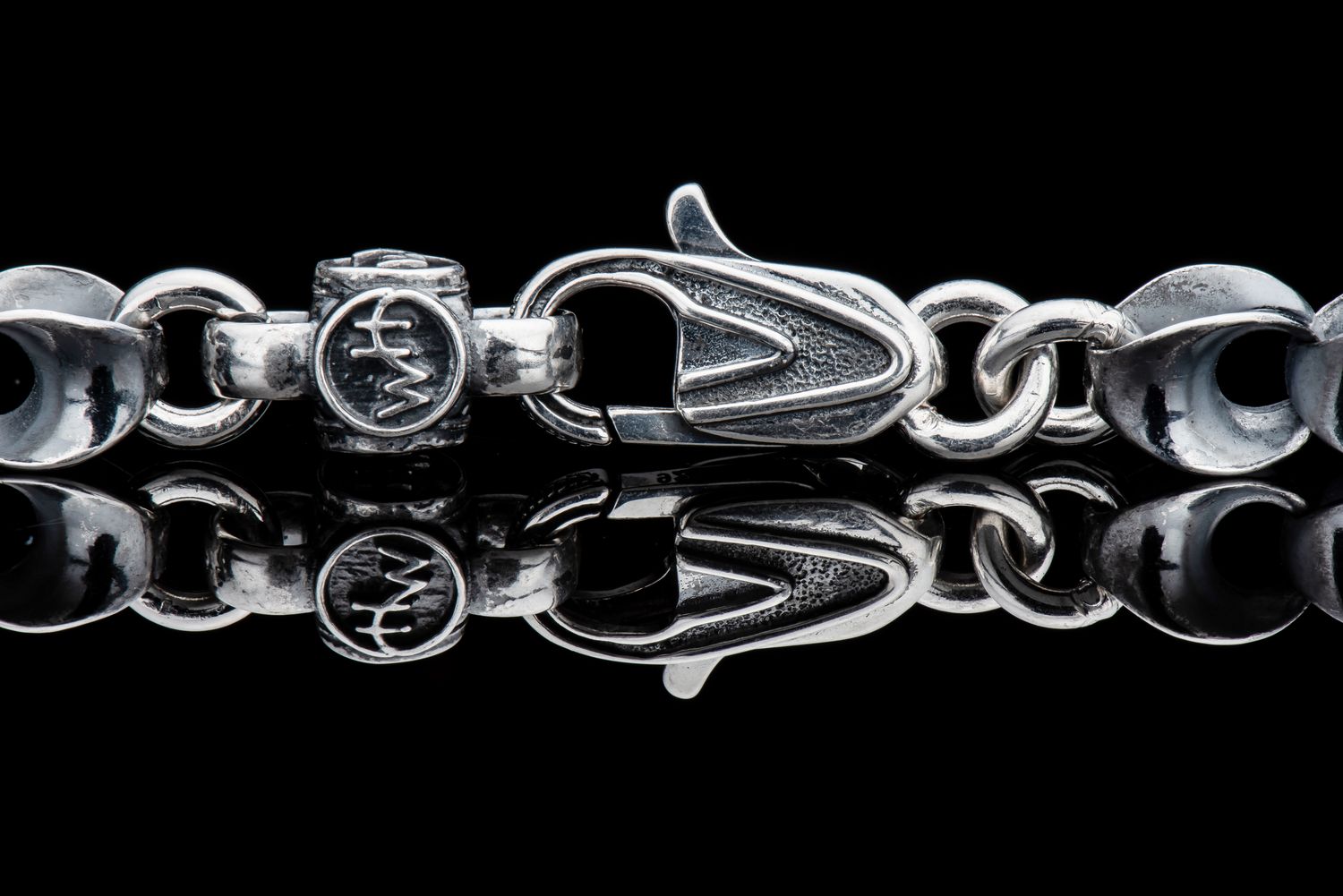 William Henry Vardia Bracelet