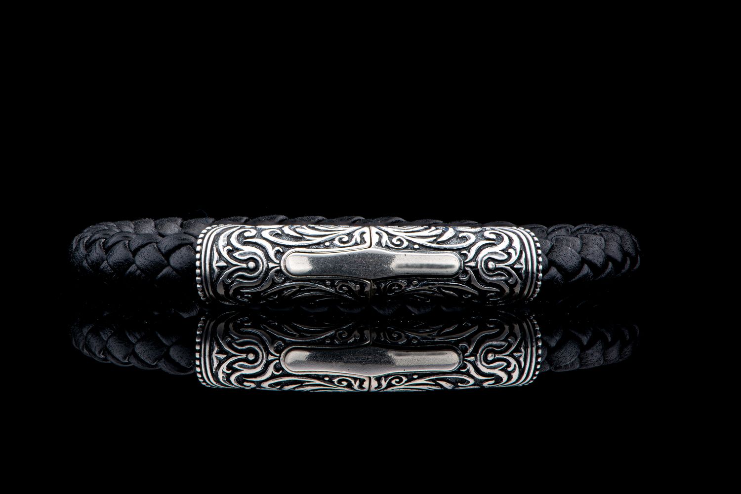 William Henry Milan Silver/Black