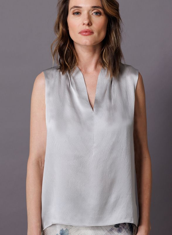 Go Silk Go to Shell Tank Top