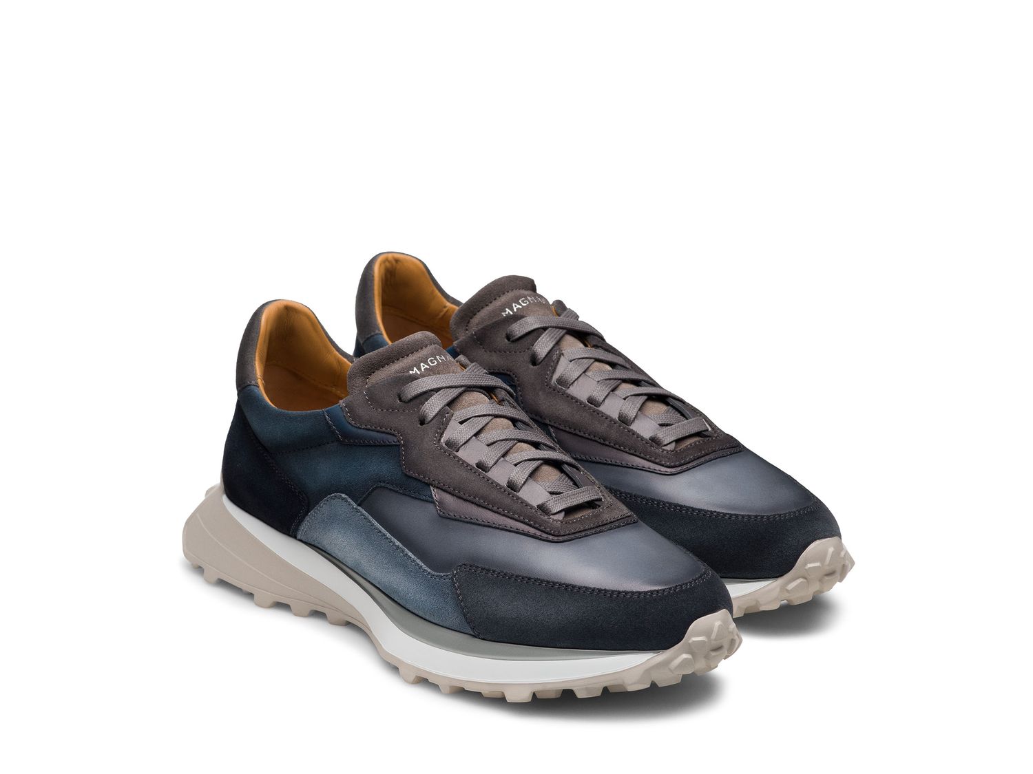 Magnanni Onyx Runner Sneakers
