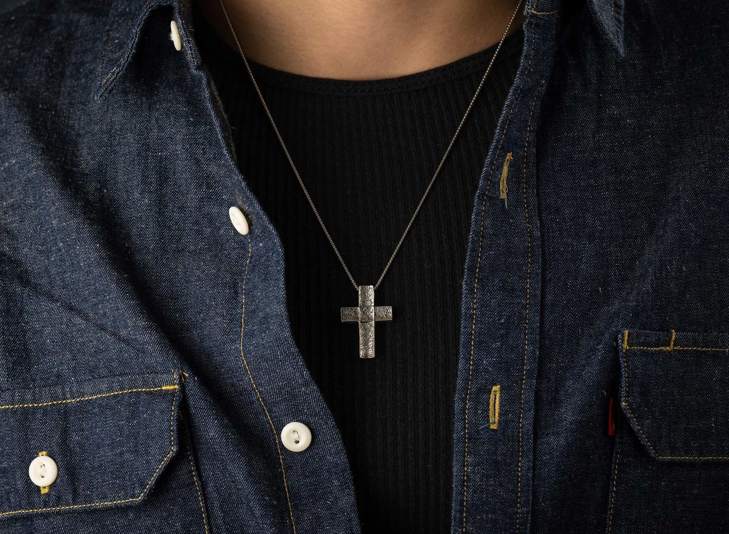 William Henry Unum Pendant