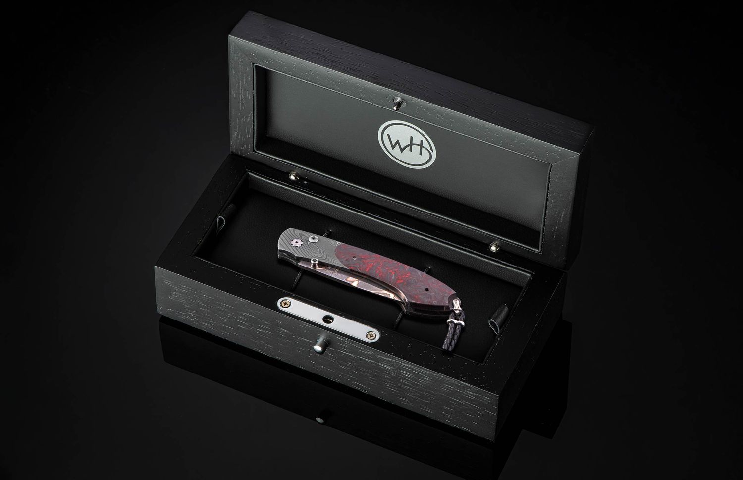 William Henry The Club 20th Anniversary Spearpoint