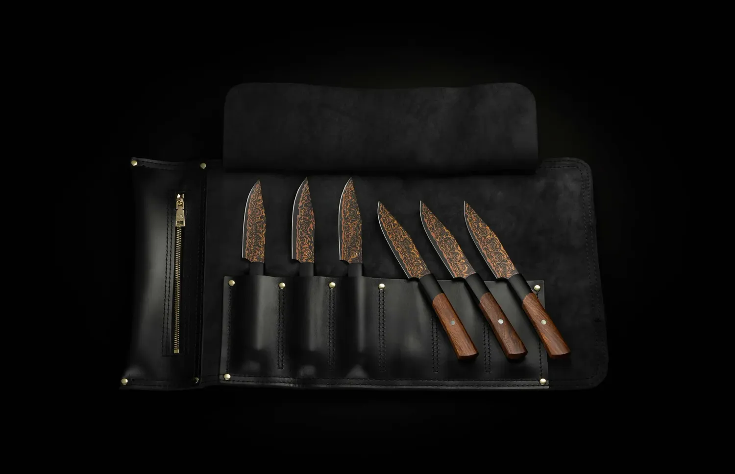 William Henry Black Flare Steak Set Walnut