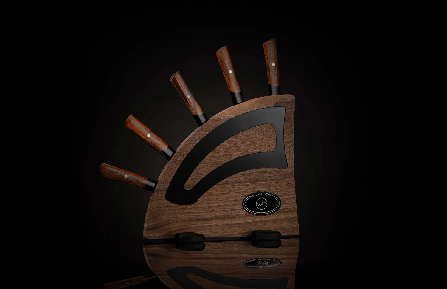 William Henry Black Flare Chef Set Walnut