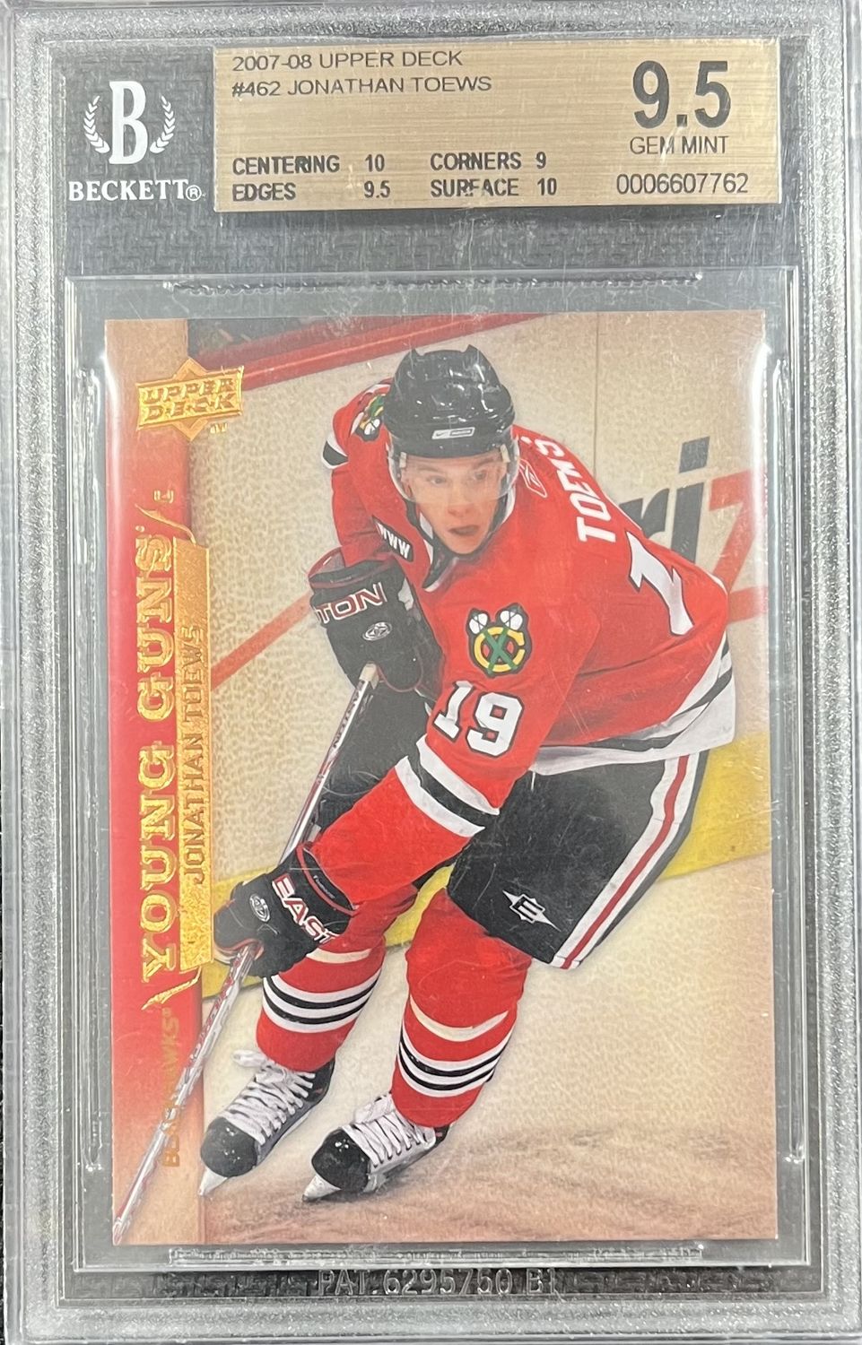 Jonathan Toews - 2007-08 Upper deck Series two Young guns #462 Beckett 9.5