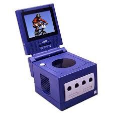 Console - Gamecube + Intec screen LCD 5" (Vendus ensembles)