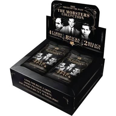Pieces of the past: The monsters collection 2025, Format D'emballage: Boite (8 Paquets)