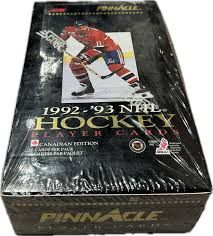Pinnacle score hockey 1992-93, Format D'emballage: Boite (16 paquets)