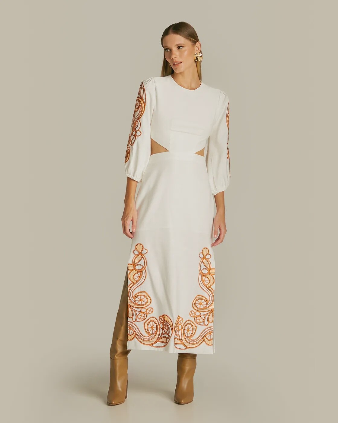 VESTIDO MIDI BORDADO 08/06/26, SIZE: PP