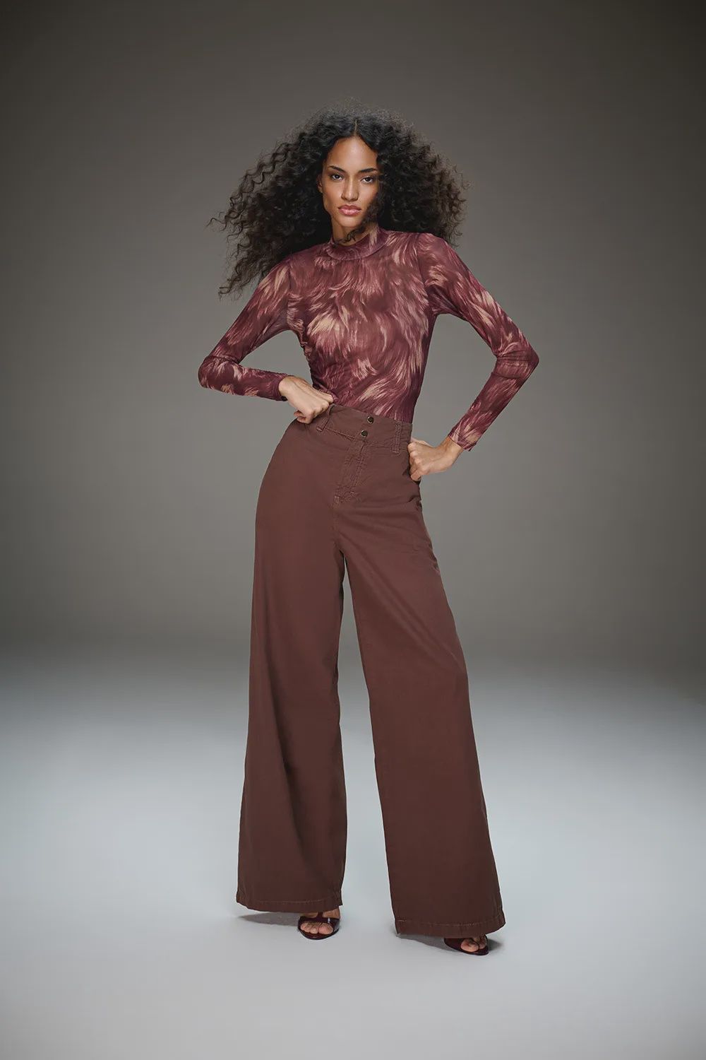CALCA FEM SARJA PANTALONA, COR: MARROM, SIZE: 36