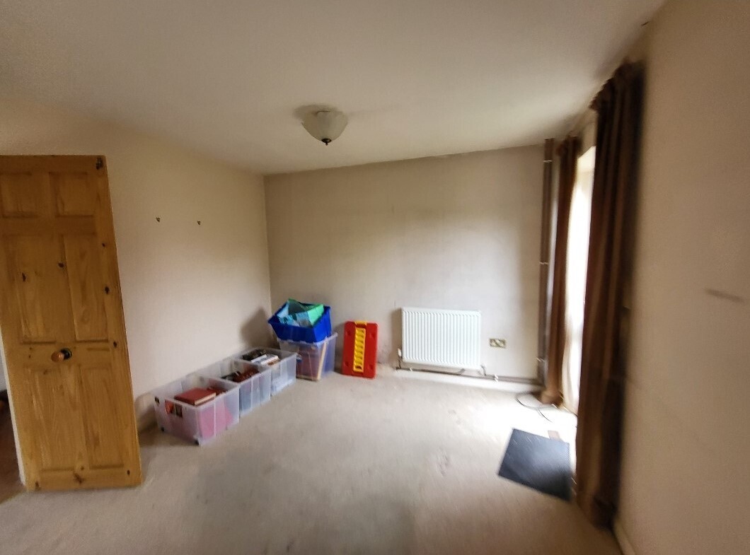 3 bedrooms SemiDetached Canterbury - HMO Conversion - Potential Student Accommodation - Extension and Garage converting possible under permitted development rights