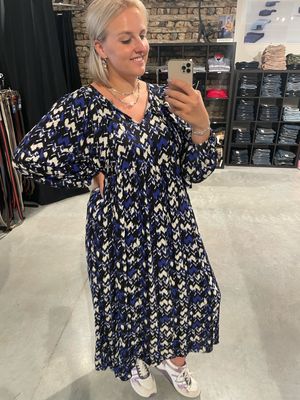 Only Carmakoma Caryaya calf dress