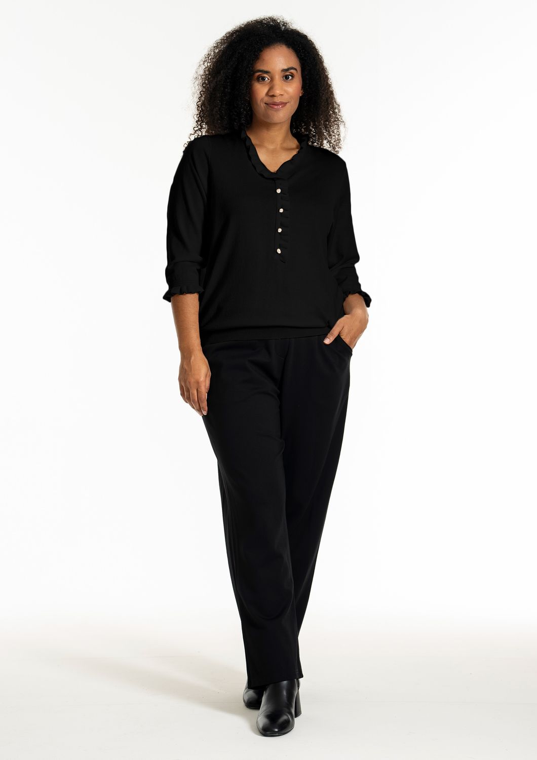 Gozzip Studio jean knit blousse with flounces black