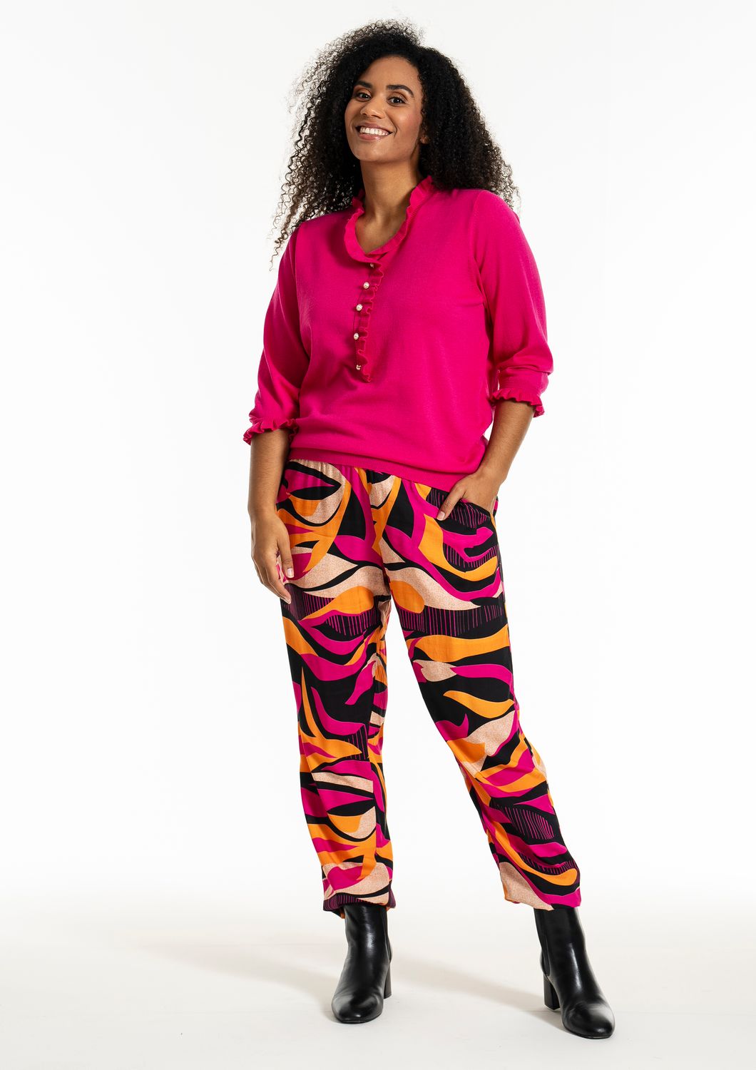 Gozzip Studio jean knit blousse with flounces pink