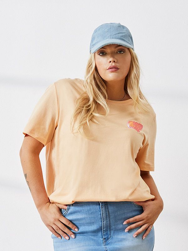 Only Carmakoma Carrase life boxy tee - caramel cream/coastal