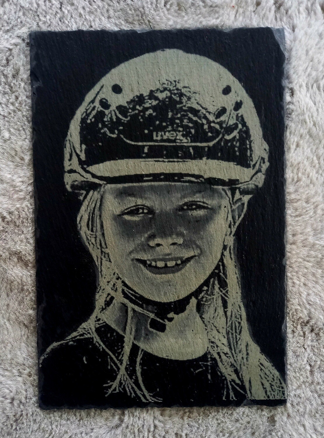 Portrait 30cm x 20cm