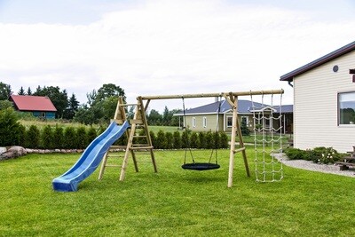 Aire de jeux Kalev 470x200x230 cm en bois traité autoclave vert