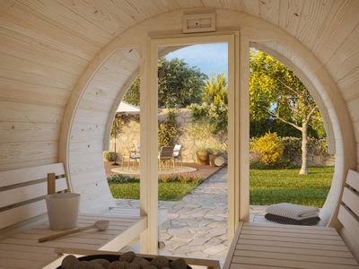 Sauna tonneau d'extérieur ANITA 1,3+0,7 m2 en bois 42 mm Façade vitrée bardeaux de toit inclus