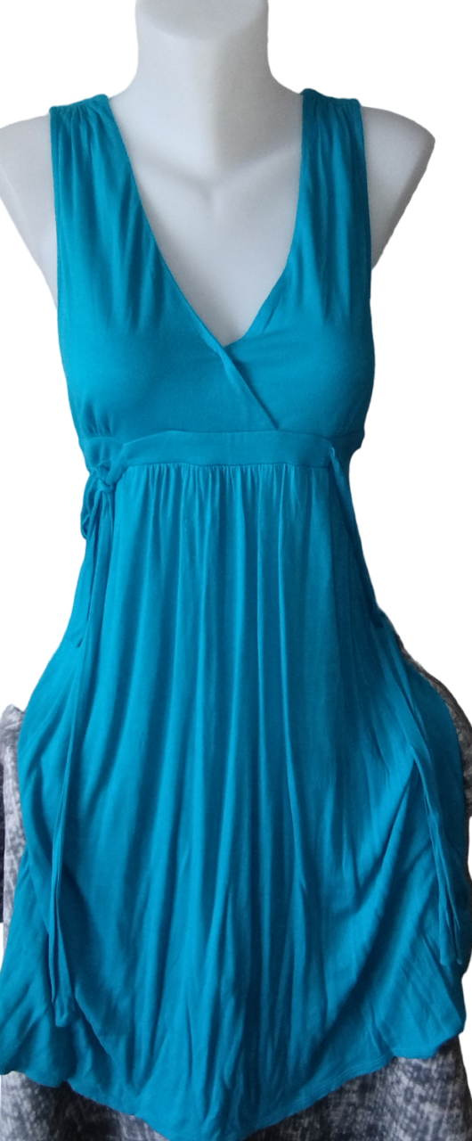 Robe bleu décolletée T. 38 - M